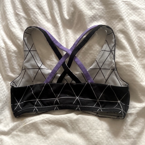 ivivva girls reversible sports bra - Picture 2 of 6